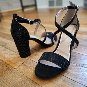 Kelly & Katie Black Embellished Block-heel Dress Sandals, size 6M